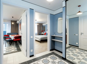 Dizaynerskaya v Tsentre Flat