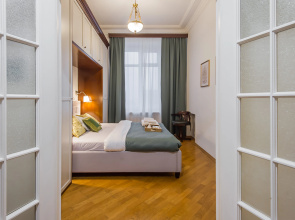 Квартира GM Apartments на 16 этаже Сталинской высотки