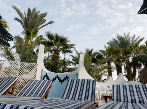 Turquoise Beach Hotel