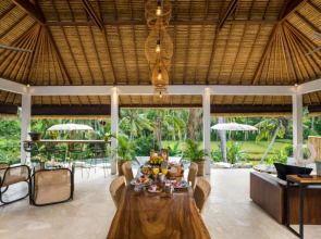 Вилла Calma Ubud Suite & Villas