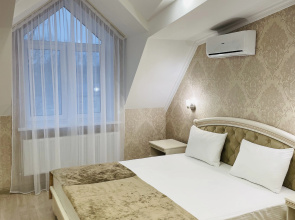 Restoranno-Gostinichny Kompleks "Ochag" Mini-hotel