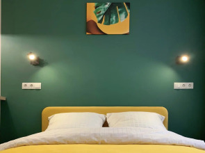 Апартаменты Уютная студия рядом с ТЦ Москва