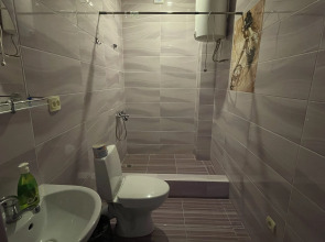 Меблированные комнаты в Гостевом Доме Адуней