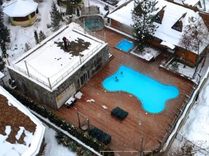 Tau-House Hotel