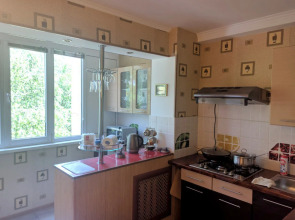 Трехкомнатная Квартира на улице Губина