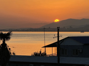 отель Sea Land Cottage