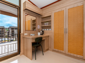 Отель The Outdoor Kata