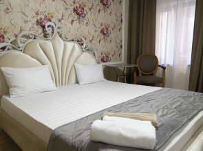 Pushkin 4 Apartments