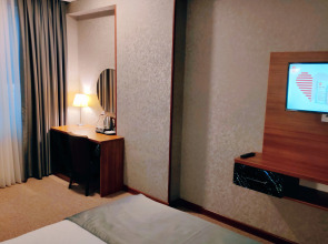 Отель Royal Sapphire