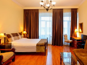 Отель British House