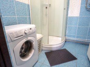 Квартира большая двухкомнатная в отличном районе