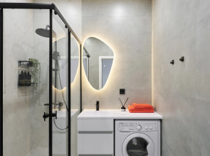 Апартаменты Уютные на Новоданиловской Набережной-1