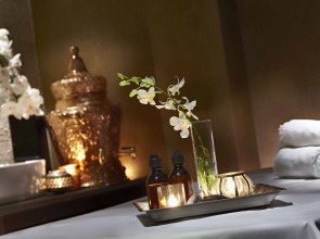 Renaissance Istanbul Polat Bosphorus Hotel