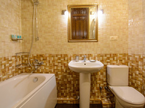 Отель British House