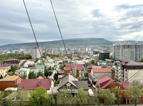 Квартира Гаджиева 164