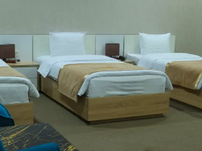 Отель Dunyo Palace