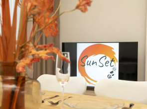 Апартаменты SunSet Чазова 2