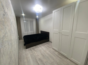 Квартира Двухкомнатная у метро напротив Северного вокзала