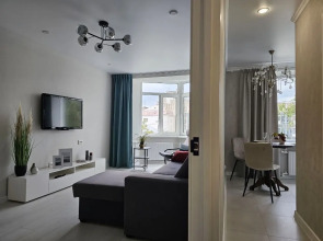 Квартира Новая Дизайнерская на Центральной Улице Города