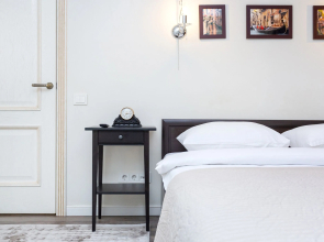 V Tsentre Goroda Rumer Apartments