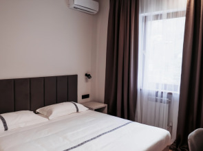 Отель Green Hill hotel