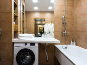 Апартаменты  на 18 Этаже Hugge Place