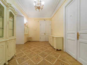 Квартира на Рубинштейна 4