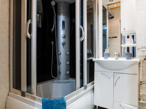 Квартира с шикарным видом напротив ТЦ Планета