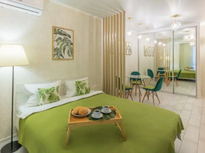 Apartamenty Studiya Izumrud Apart Energy s Paryashchej Krovat'yu i Lodzhiej
