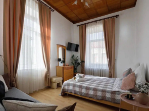 Semeynaya Kvartira V Tsentre