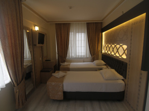 Отель Grand Liza
