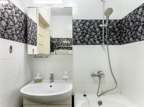 Квартира на Венеры 21