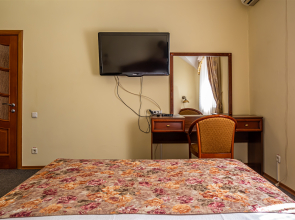 Отель Респект