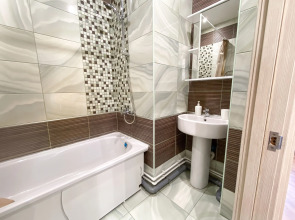 Апартаменты с камином и видом на реку у ТЦ Аквамолл