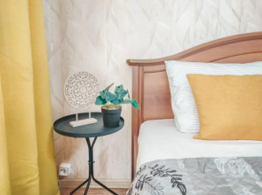 Квартира Уютная двухкомнатная