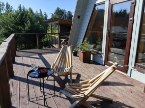 Частный дом A-frame с сауной у Игоры