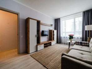 Апартаменты River Side Осенний лес
