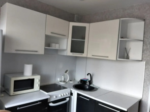 Квартира 2комн на ул.Жуковского 5, рядом с ФСК