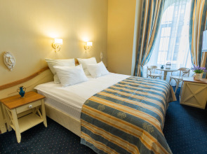 Меблированные комнаты Блюз на Невском