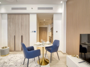 Апартаменты Welcome Home in Me Do Re Tower