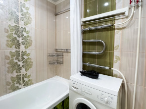 Квартира 2-комнатная на Карла Маркса 9