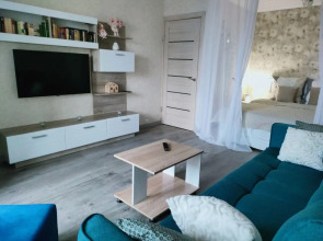 Квартира Cozy and bright apartment