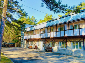 Zhuravel Country club