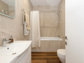 Aпартаменты #1 Superior studio for 2+2 by Lo Apartments