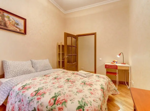 Квартира Трёхкомнатная с изолированными комнатами и балконом