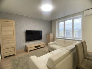 Апартаменты у метро Грушевка