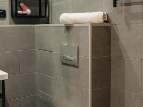 Квартира Стильная Студия с Джакузи Рядом с ЖД Вокзалом