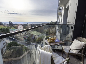 Апартаменты Lamare Фестивальный 6 с Балконом и Видом на Море