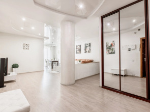 Апартаменты Четырехкомнатные на Кирова