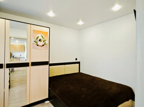 Квартира трёхкомнатная